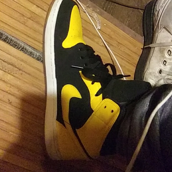 Jordan retro 1 - Picture 3 of 3